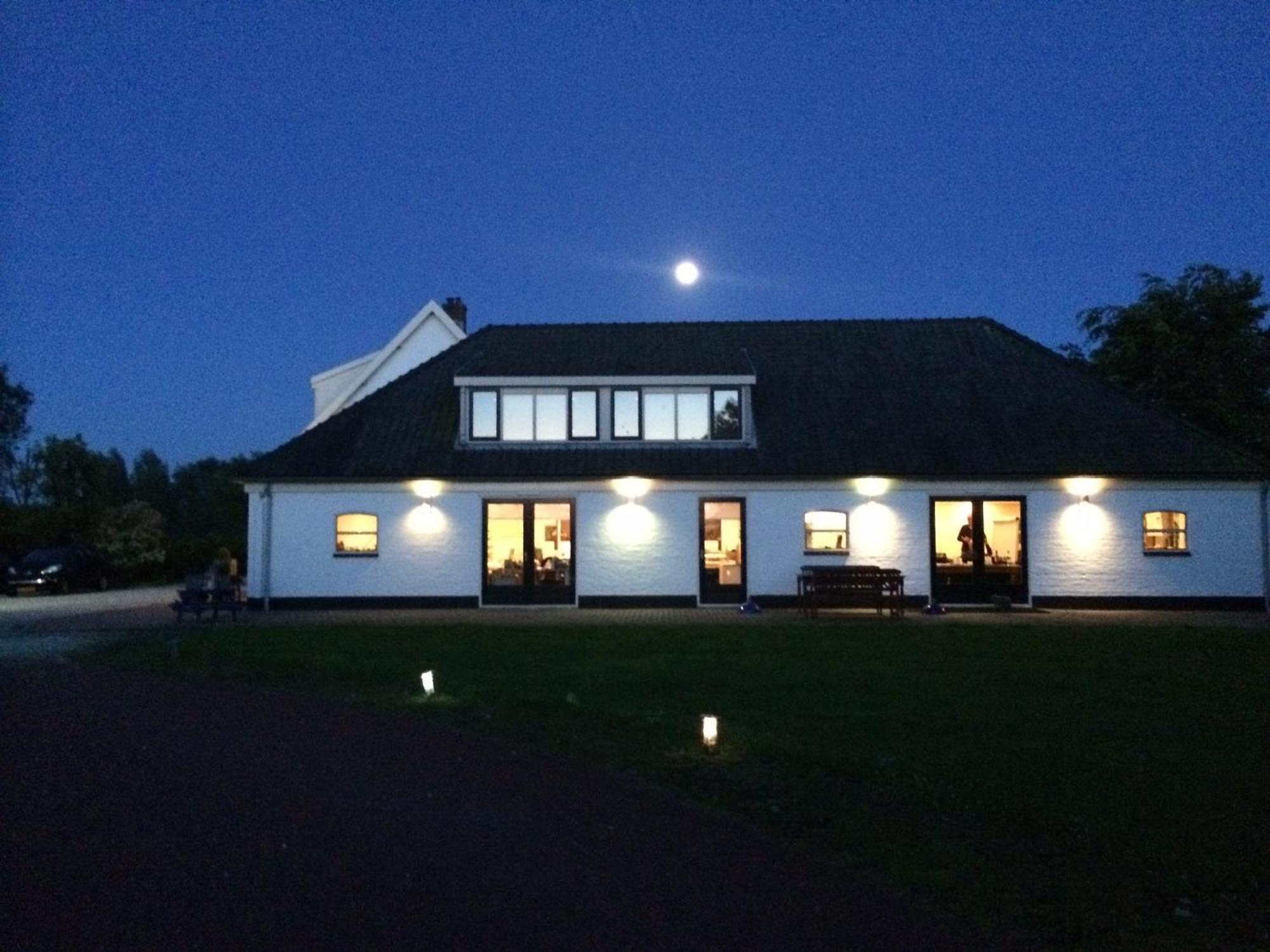 The Waverly House Ouderkerk aan de Amstel Esterno foto