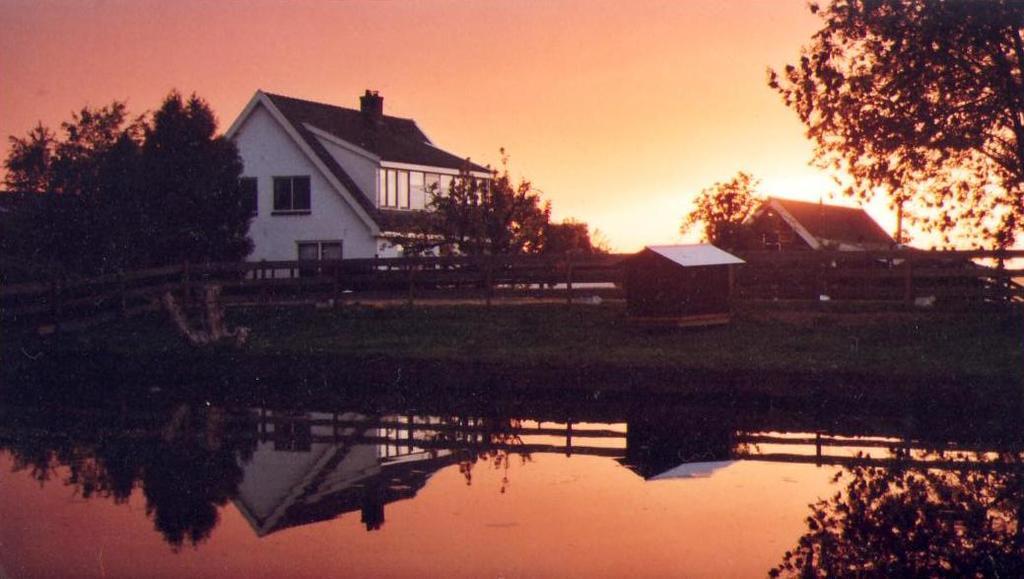 The Waverly House Ouderkerk aan de Amstel Esterno foto